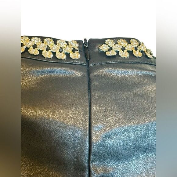 GRACIA Faux Leather Ruffled Sleeve Top In Black Studded Neckline Size Small NWT - Picture 7 of 11